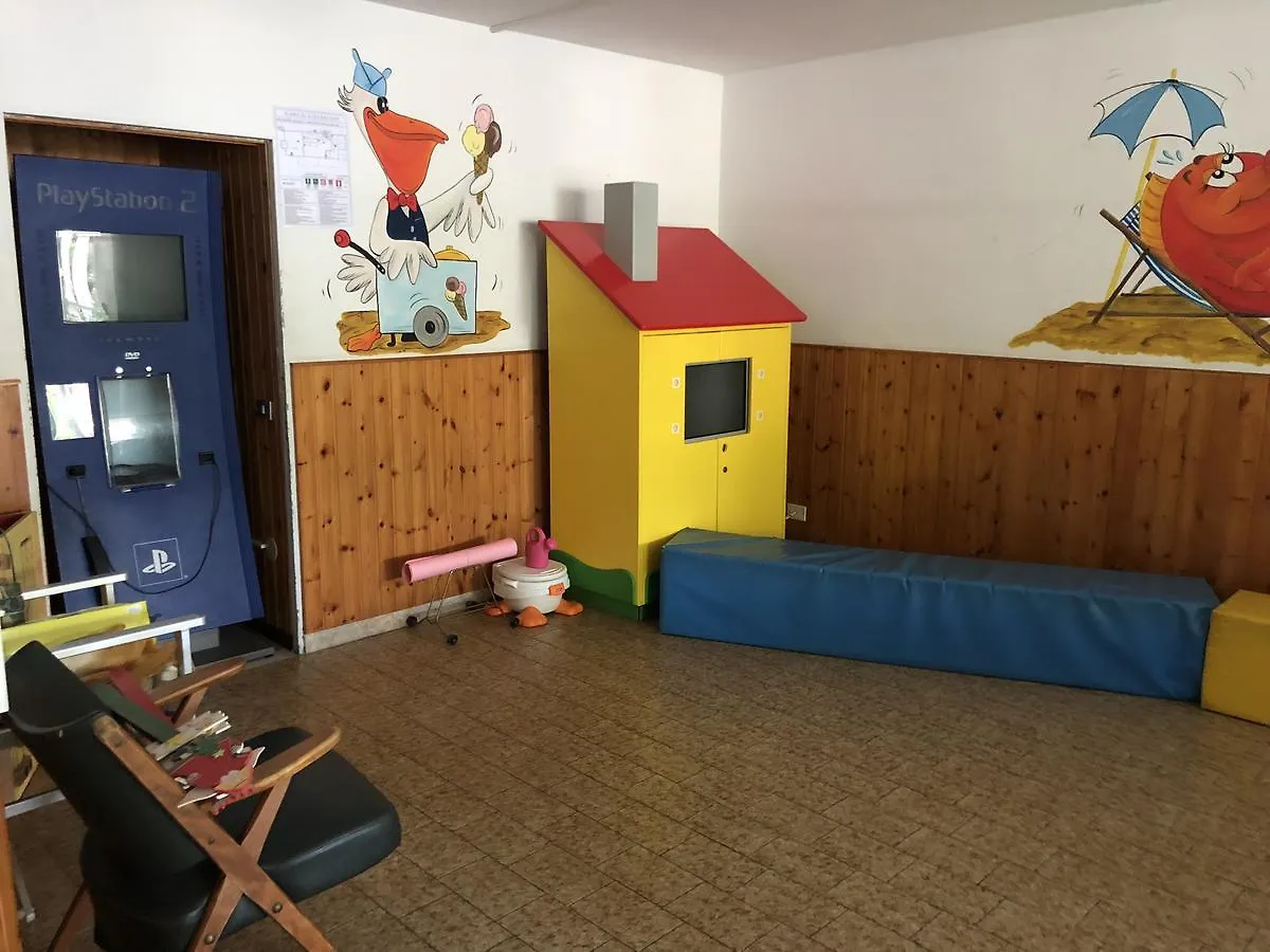 Hotel Alexander San Mauro Mare 3*,